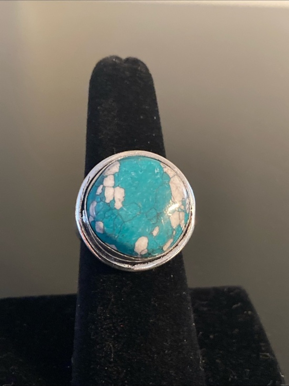 Turquoise Stone Silver Ring - Blue Accent Women’s Jewelry  size 7